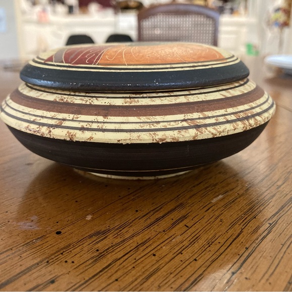 Handmade and Handpainted Clay Pottery Trinket Box Ancient Greek Godess Artemis - Picture 3 of 12